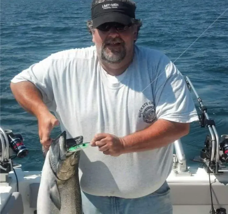 lake erie fishing captain dan kelley